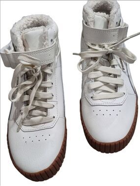 PUMA Carina 2.0 Mid Winter Sneakers White Gum Gold Size 7.5